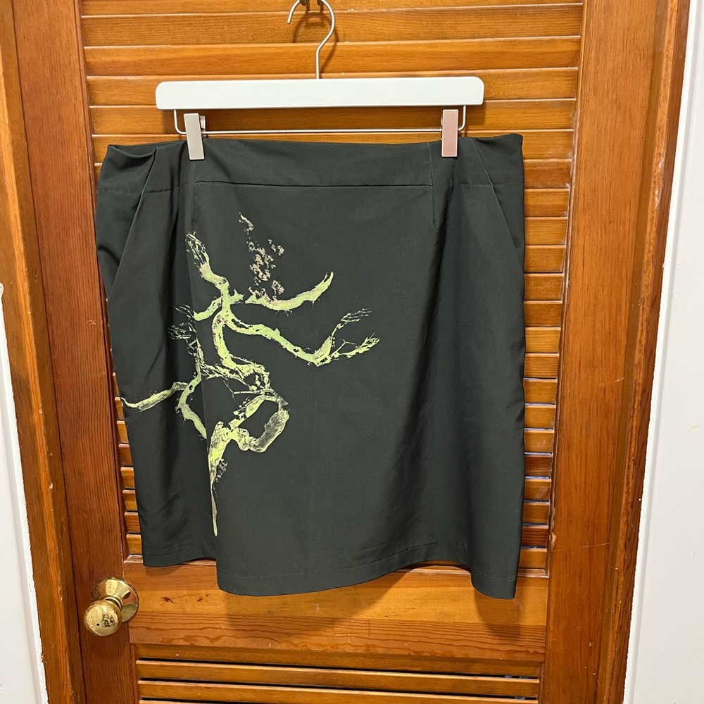 Nike Black Golf Skort with Subtle Logo